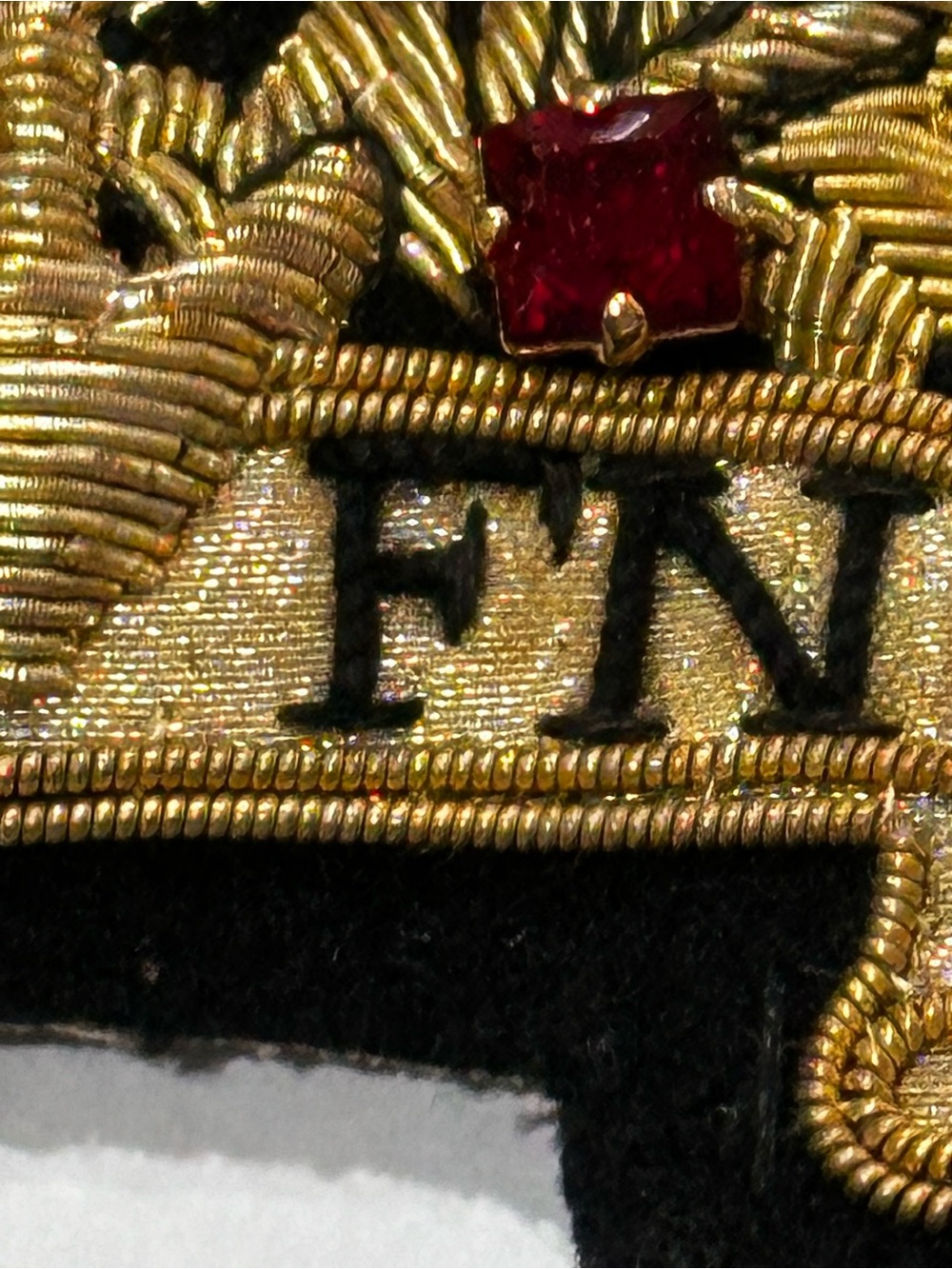 Generals AGC Corpse EIR 3-D Crown Stones officers collar badge Queen Elizabeth - Picture 8 of 16